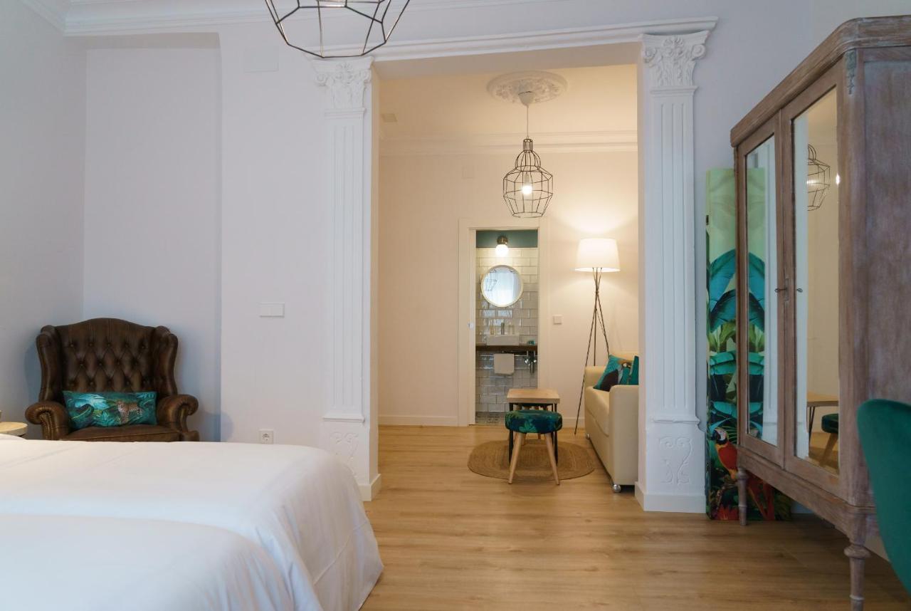Pension Boutique La Urraca Negra Burgo エクステリア 写真